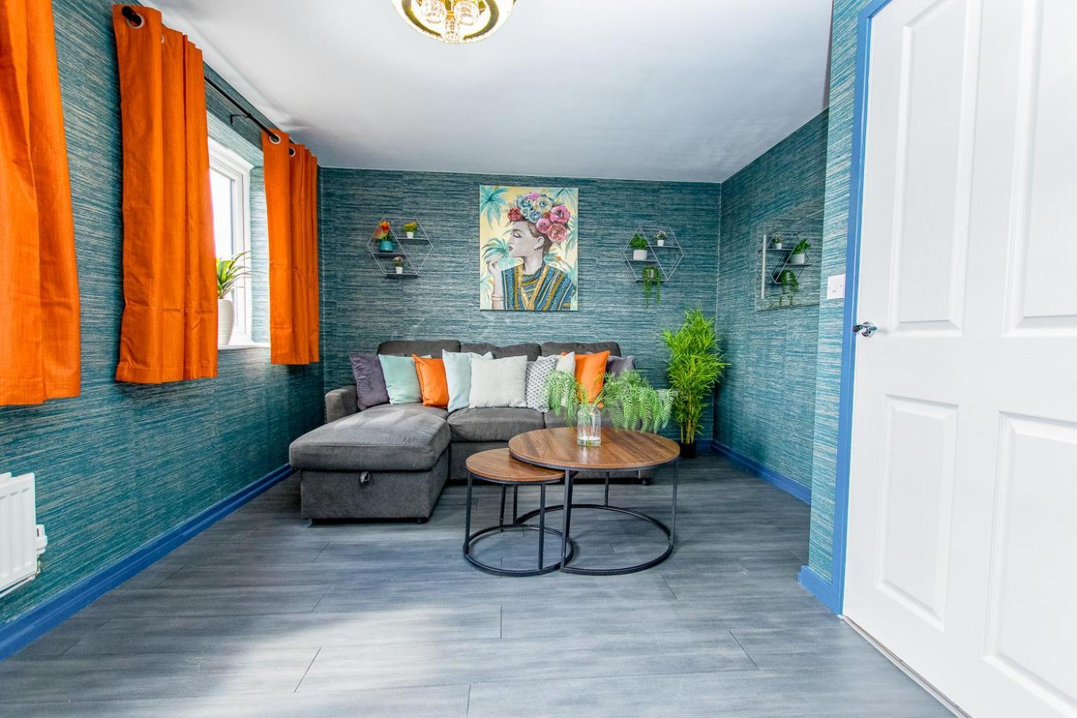 Free Parking 3 Bedroom House In Ноттингем Экстерьер фото