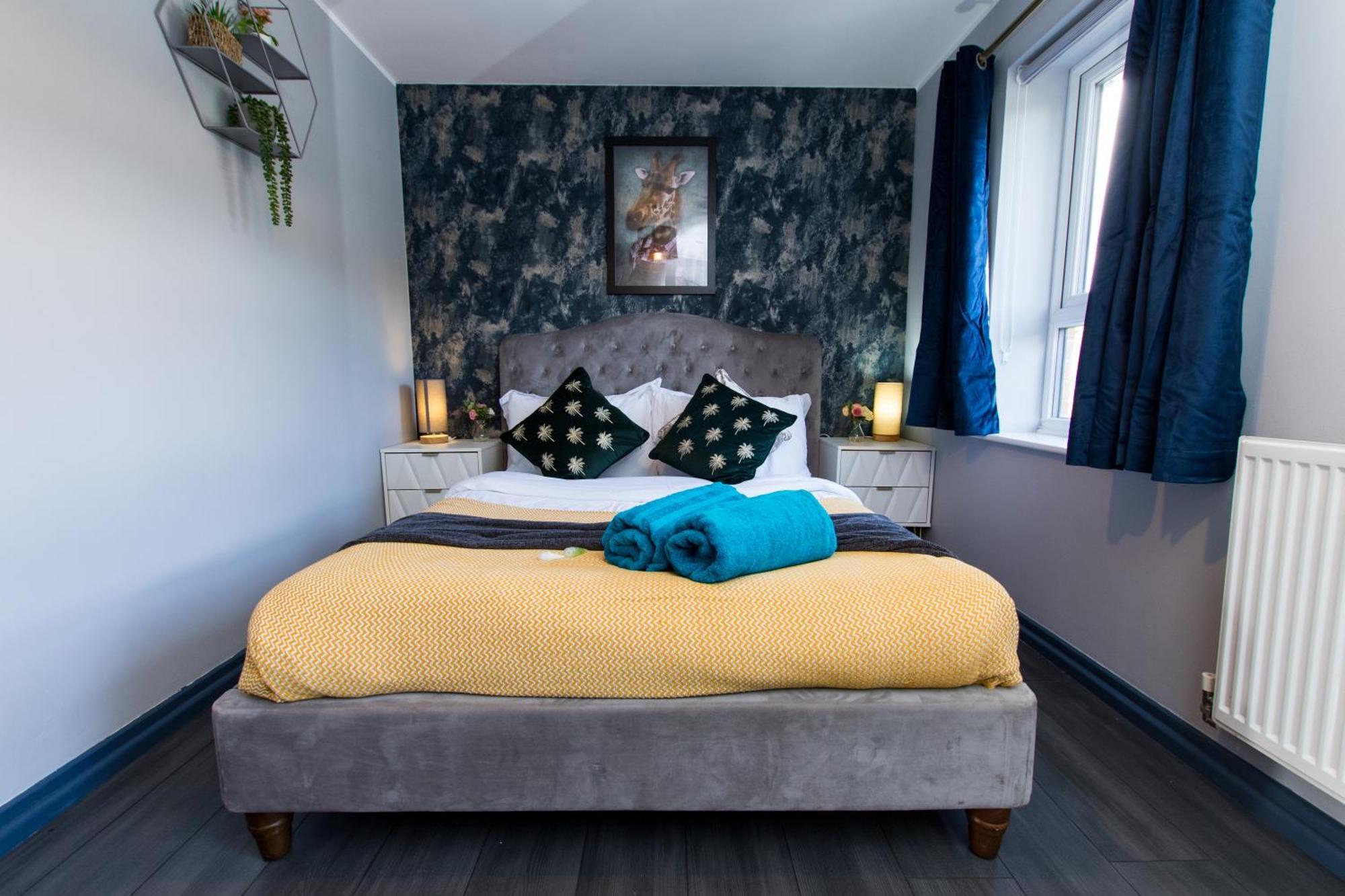 Free Parking 3 Bedroom House In Ноттингем Экстерьер фото
