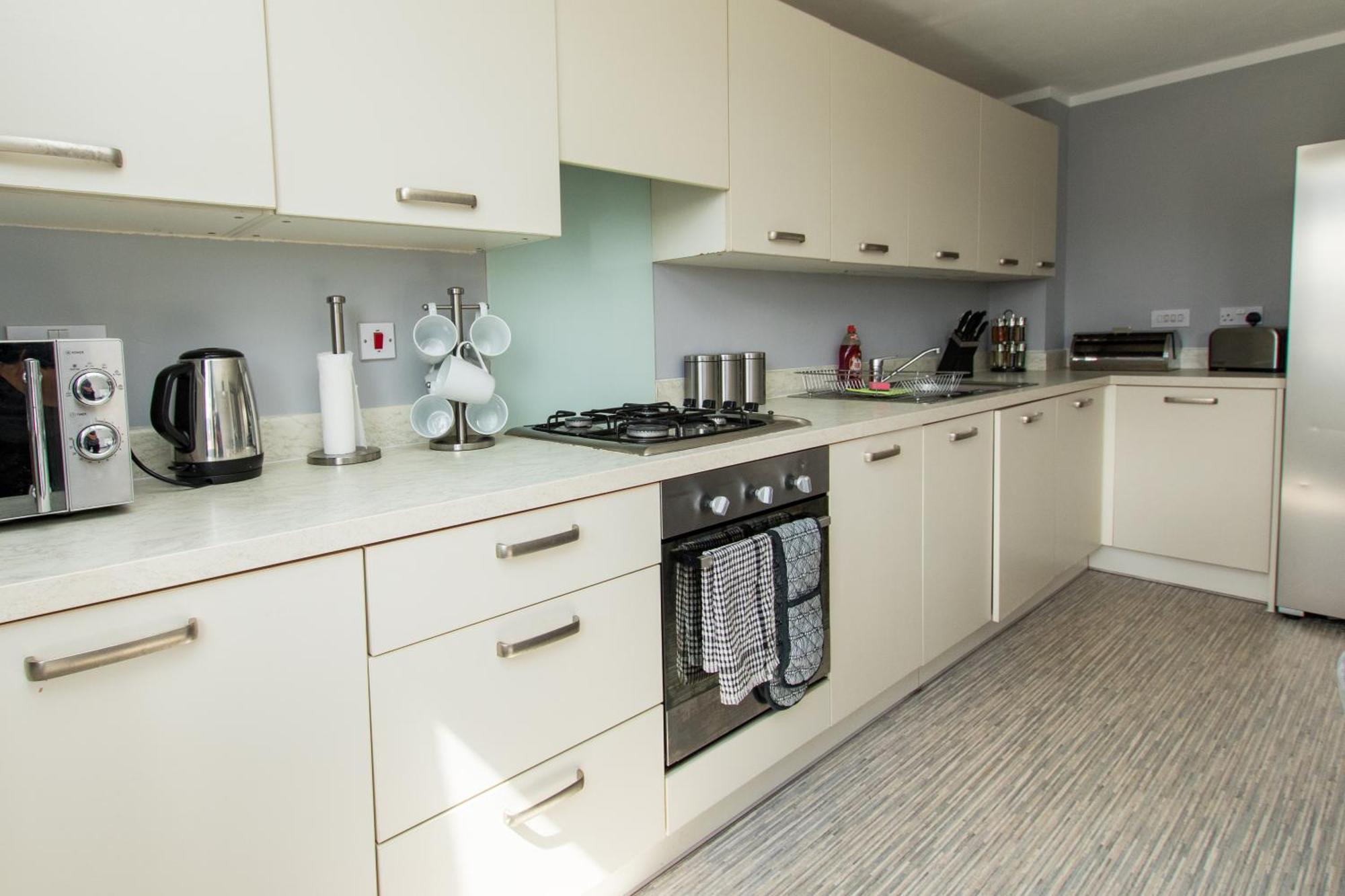 Free Parking 3 Bedroom House In Ноттингем Экстерьер фото